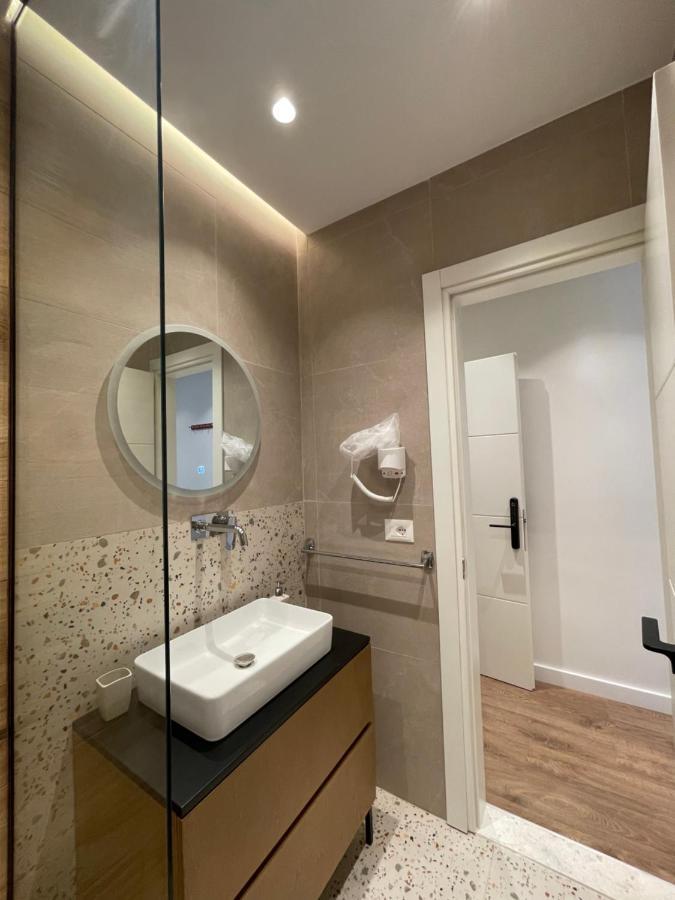 Downtown Studio Apartments Tiranë Luaran gambar
