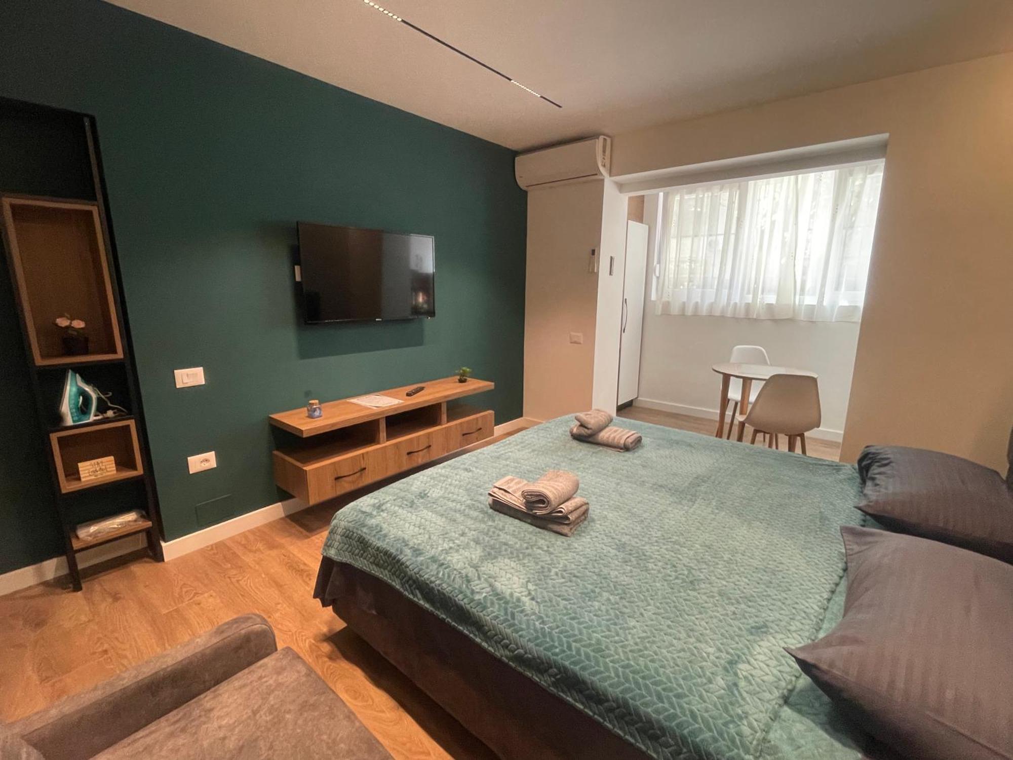 Downtown Studio Apartments Tiranë Luaran gambar