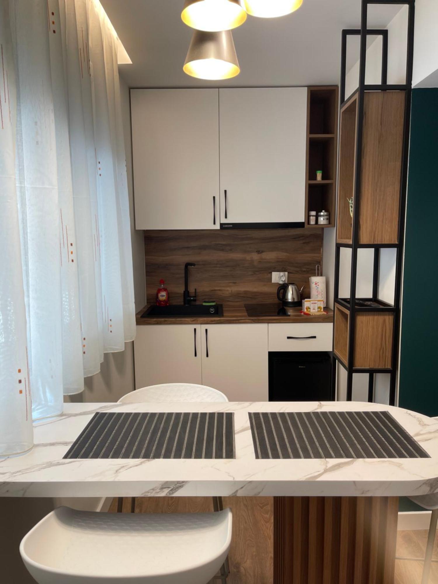 Downtown Studio Apartments Tiranë Luaran gambar