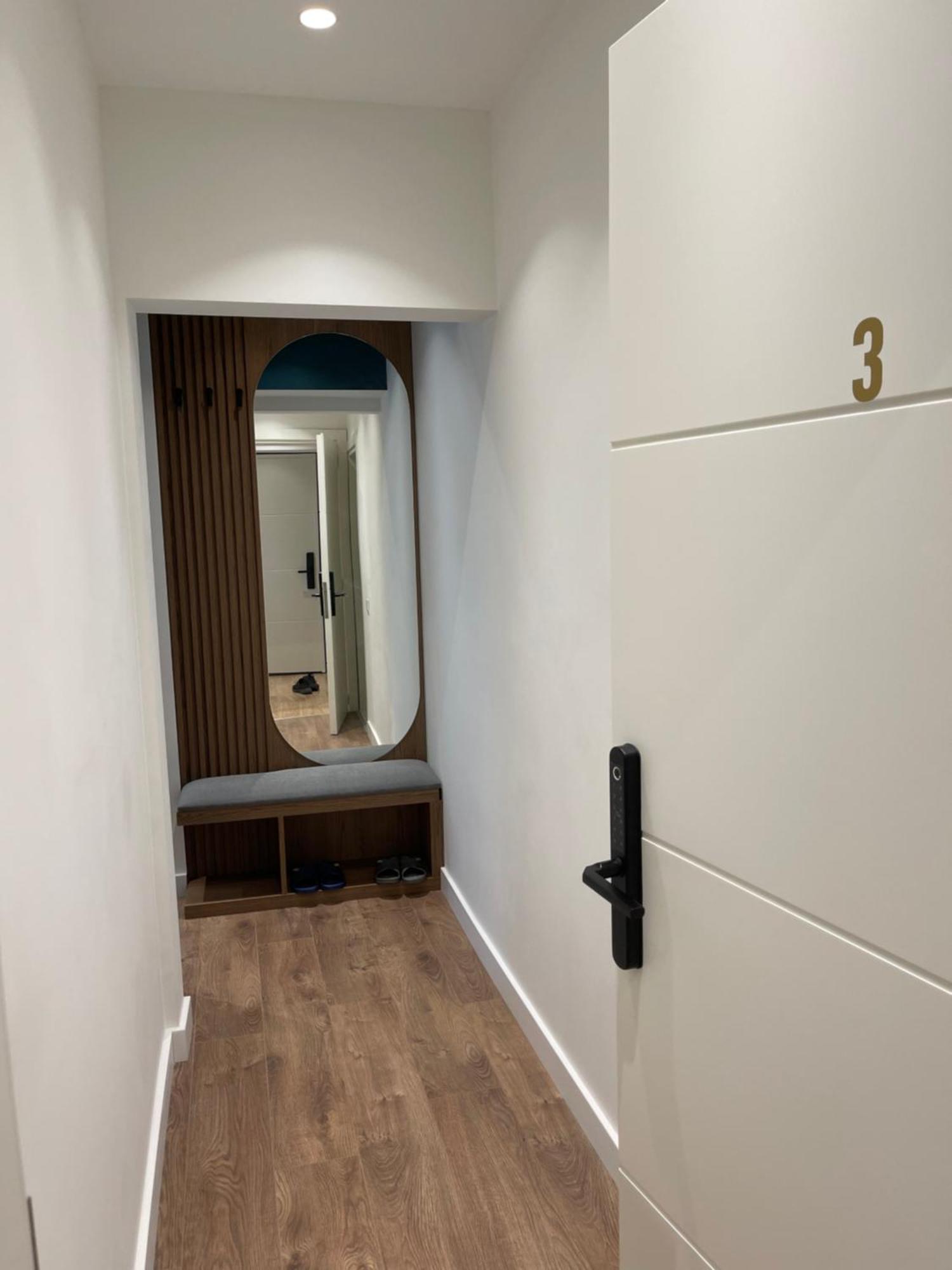 Downtown Studio Apartments Tiranë Luaran gambar